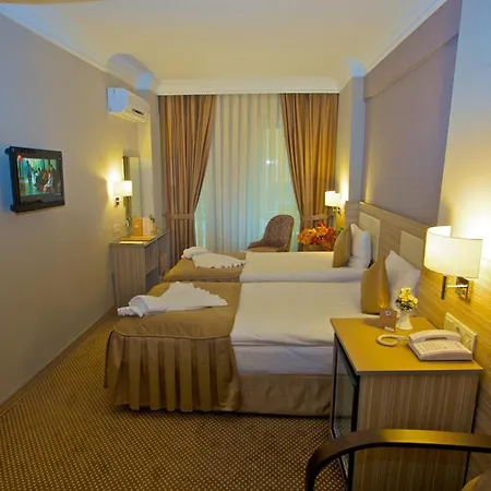 Laleli Emin Old Hotel