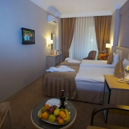 Hotel Laleli Emin Old 4*