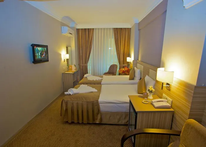 Laleli Emin Old Hotel